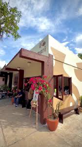 Roemari, Restoran Baru di Sukabumi yang Nyaman Buat Makan Santai